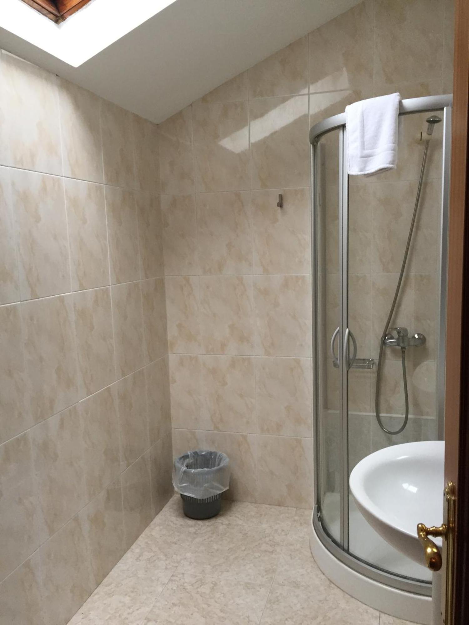 Hotel Santa Cruz 몬타오스 객실 사진